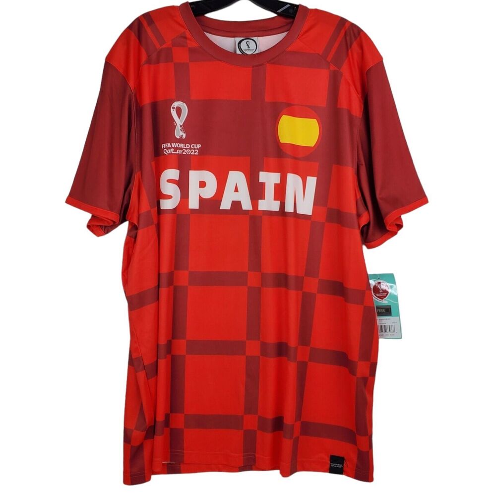 SPAIN Jersey Mens XXL Red Soccer FIFA WORLD CUP QATAR 2022 Athleisure Activewear